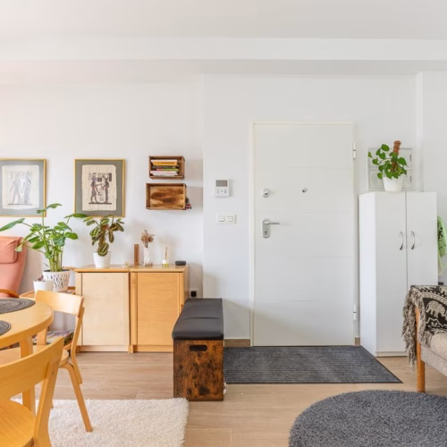 2 Bedrooms Apartment on the 4th Floor with communal Pool, Lift Access , Parking and Terrace_TORREVIEJA