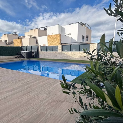 4 Bedrooms Modern Semi-Detached Villa with Pool, Off-Road Parking and Under build_DONA PEPA_CIUDAD QUESADA_ROJALES