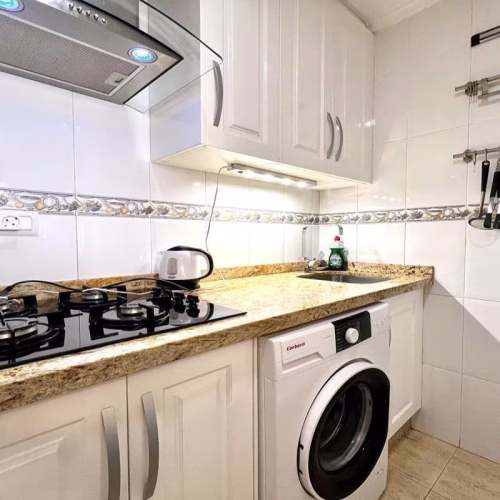 Town centre Studio Apartment with Terrace on 1st Floor, 400m to the Beach_GUARDAMAR