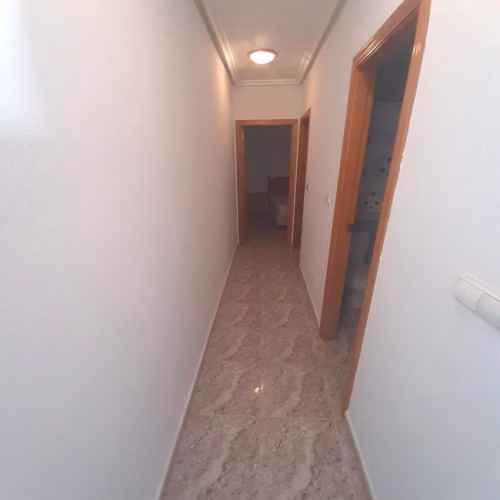2 Bedrooms Apartment on 3rd Floor with Lift Access, close to all amenities_TORREVIEJA