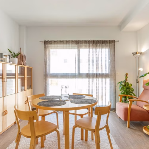 2 Bedrooms Apartment on the 4th Floor with communal Pool, Lift Access , Parking and Terrace_TORREVIEJA