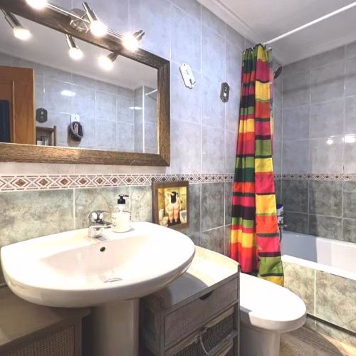 Town centre Studio Apartment with Terrace on 1st Floor, 400m to the Beach_GUARDAMAR