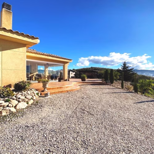 3 Bedrooms Country Villa with Pool, Garage, BBQ/Kitchen, Chill-out Corner and Open Views on a 17.000m2 plot_SAX