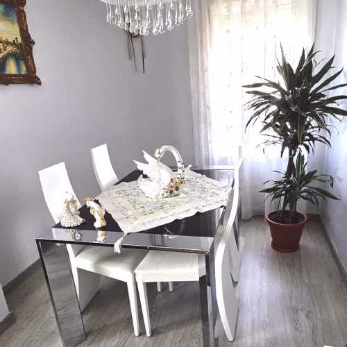 3 Bedrooms Town Centre Apartment on 4th Floor with Lift Access and Terrace, 650m to the Beach_TORREVIEJA