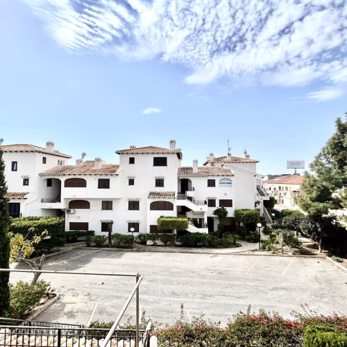 2 Bedrooms Apartment on 1st Floor with comm. Pool in gated Residential Complex, 500m to the Beach_CABO ROIG