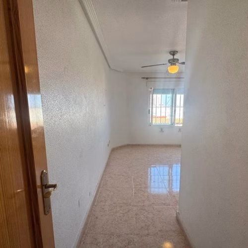 2 Bedrooms Apartment on 1st Floor with Lift Access and Terrace, 250m to the Sea_TORRELAMATA_TORREVIEJA