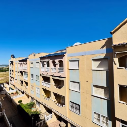 2 Bedrooms Apartment on 3rd Floor with comm. Pool, Lift Access and Terrace, 200m to the Beach_LA MATA_TORREVIEJA