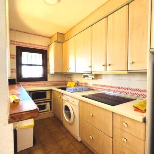 2 Bedrooms BeachFront Apartment on 1st Floor with Glazed-in Sea Views Terrace and Parking space_LA MATA_TORREVIEJA