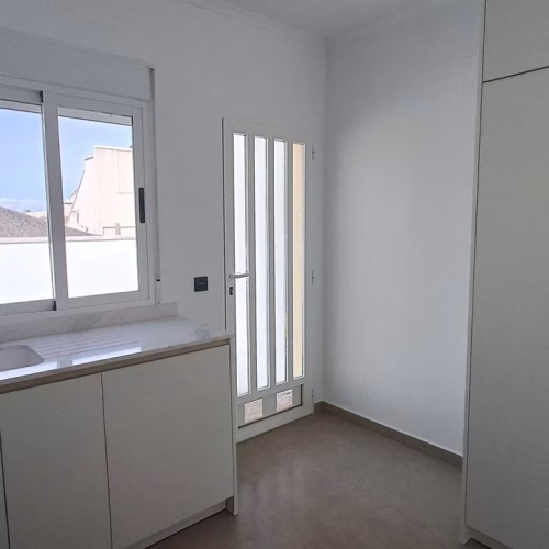 2 Bedrooms Renewed Detached Villa with comm. Pool, Off-road Parking, Terrace and Solarium_LO CRISPIN_ALGORFA