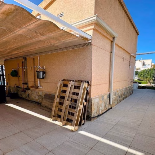 4 Bedrooms Detached Villa with Pool, Parking and Guest Apartment_CIUDAD QUESADA_ROJALES
