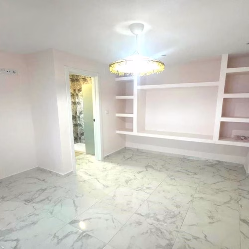 3 Bedrooms Reformed Apartment with Lift Access on 1st Floor, 500m to the Beach_TORREVIEJA