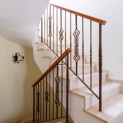 6 Bedrooms Detached Villa with Pool, Underbuilt, Off-road Parking and Solarium_VILLAMARTIN