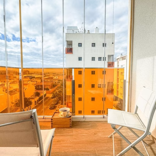 2 Bedrooms Apartment on the 4th Floor with communal Pool, Lift Access , Parking and Terrace_TORREVIEJA