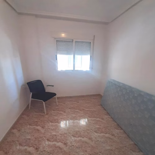2 Bedrooms Apartment on 3rd Floor with Lift Access, close to all amenities_TORREVIEJA