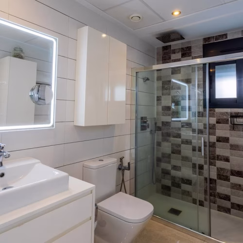 3 Bedrooms Modern Detached Villa with Pool, Off-Road Parking and Solarium_CABO ROIG