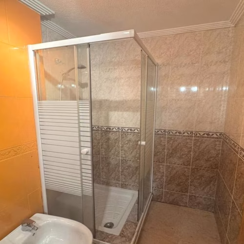 2 Bedrooms Apartment on 1st Floor with Lift Access and Terrace, 250m to the Sea_TORRELAMATA_TORREVIEJA