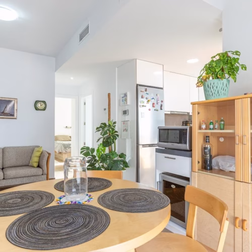 2 Bedrooms Apartment on the 4th Floor with communal Pool, Lift Access , Parking and Terrace_TORREVIEJA