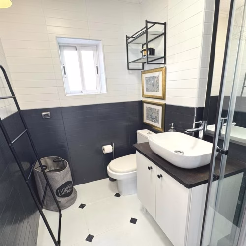 2 Bedrooms Top Floor Apartment with comm. Pool and Terrace_TORREVIEJA