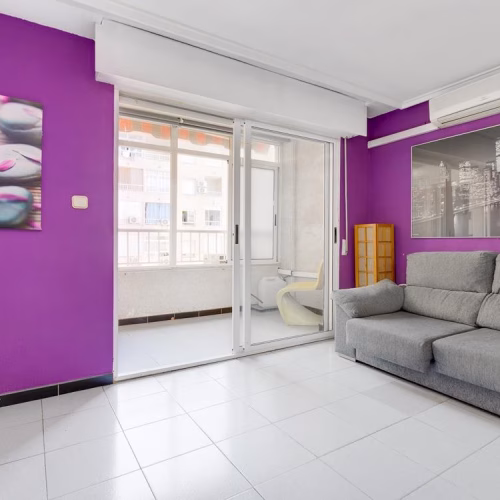 1 Bedroom Apartment on the 2nd Floor with Lift Access, comm. Pool and Glazed-in terrace, 250m to the Beach_TORREVIEJA