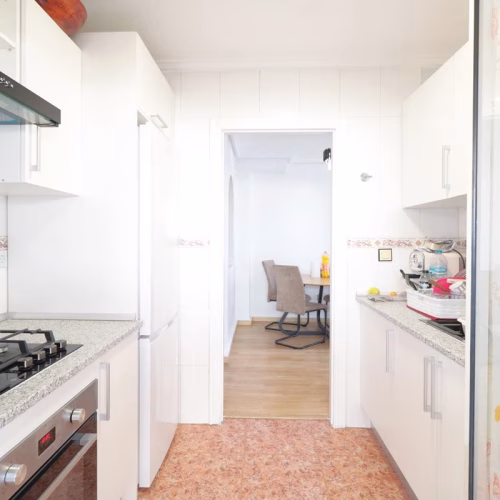 3 Bedrooms Quad-style Villa with comm. Pool, Off-road Parking and Solarium_TORREVIEJA