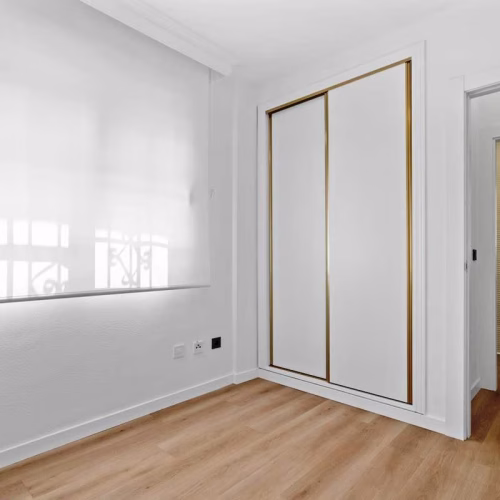 3 Bedrooms Semi-Detached TownHouse with comm. Pool and Off-road Parking_VILLAMARTIN