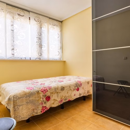 6 Bedrooms Detached Villa with Pool, Underbuilt, Off-road Parking and Solarium_VILLAMARTIN