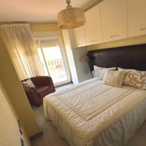 3 Bedrooms Town Centre Apartment on 4th Floor with Lift Access and Terrace, 650m to the Beach_TORREVIEJA