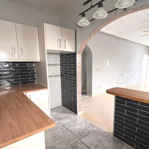 3 Bedrooms Detached Villa with comm. Pool, Parking and Solarium_LO CRISPIN_ALGORFA