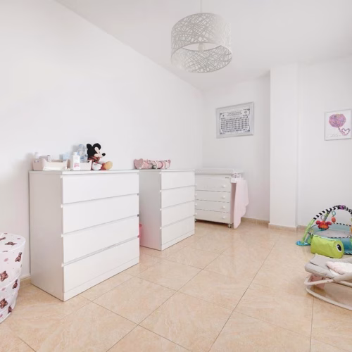 3 Bedrooms Town centre Apartment on 3rd Floor with Lift Access, Terrace and Parking space_TORREVIEJA
