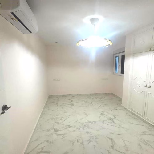 3 Bedrooms Reformed Apartment with Lift Access on 1st Floor, 500m to the Beach_TORREVIEJA