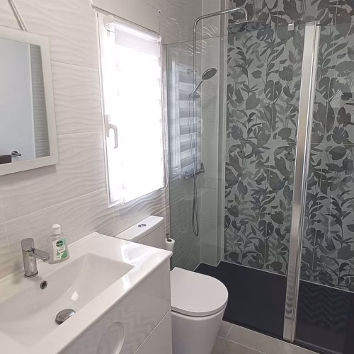 2 Bedrooms Modernized Detached Villa with comm. Pool and Off-Road Parking_BENIMAR_ROJALES