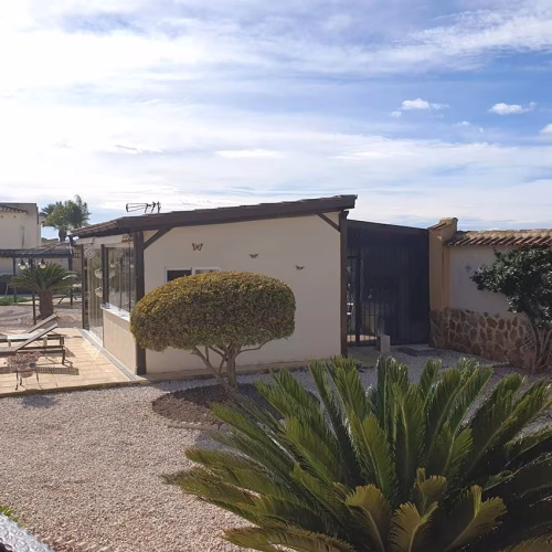 4 Bedrooms Country Villa with Pool, Garage, Carport, Outside BBQ/Kitchen and Solarium_CATRAL