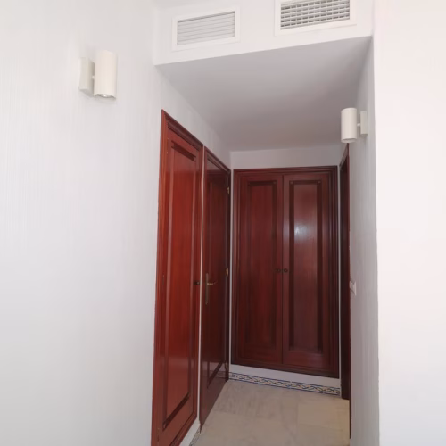 2 Bedrooms Apartment on 13th-Floor with comm. Pool and Sea Views Terrace, 250m to the Beach_TORREVIEJA