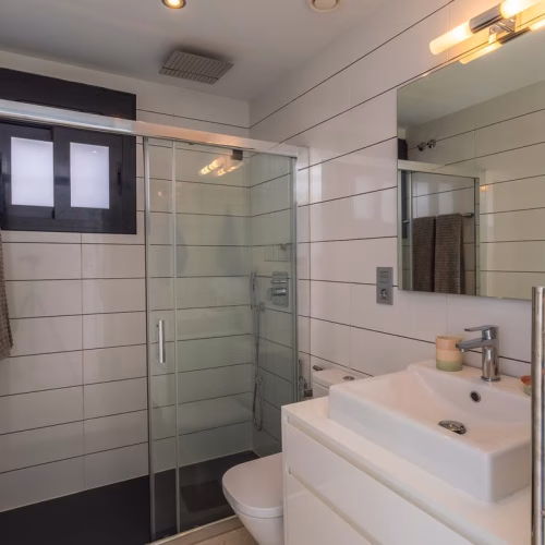 3 Bedrooms Modern Detached Villa with Pool, Off-Road Parking and Solarium_CABO ROIG