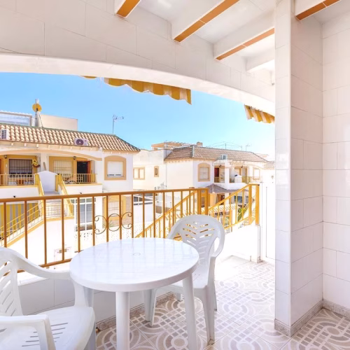 3 Bedrooms Top Floor Apartment with comm. Pool, Tennis, Storage and Solarium_TORREVIEJA