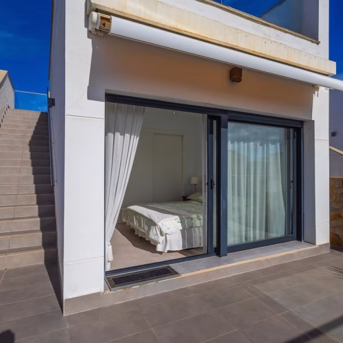 3 Bedrooms Modern Detached Villa with Pool, Off-Road Parking and Solarium_CABO ROIG