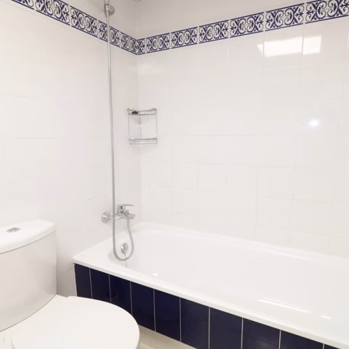 2 Bedrooms Apartment on 13th-Floor with comm. Pool and Sea Views Terrace, 250m to the Beach_TORREVIEJA