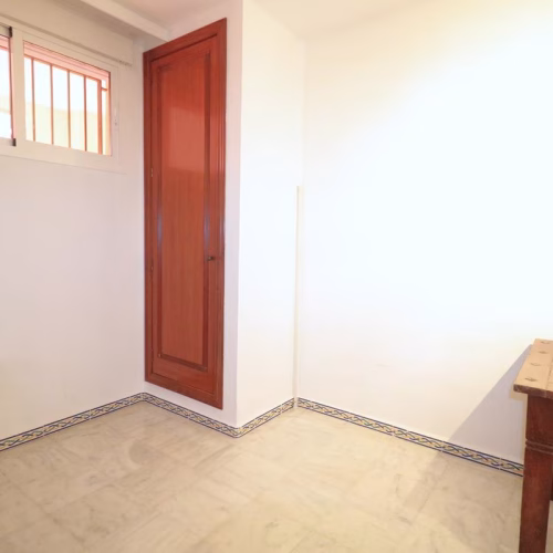 2 Bedrooms Apartment on 13th-Floor with comm. Pool and Sea Views Terrace, 250m to the Beach_TORREVIEJA