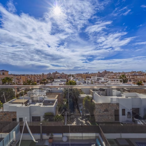 3 Bedrooms Modern Detached Villa with Pool, Off-Road Parking and Solarium_CABO ROIG