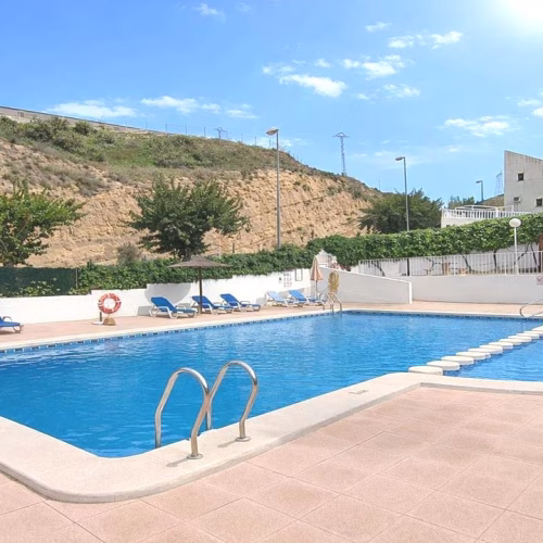 2 Bedrooms Modernized Detached Villa with comm. Pool and Off-Road Parking_BENIMAR_ROJALES