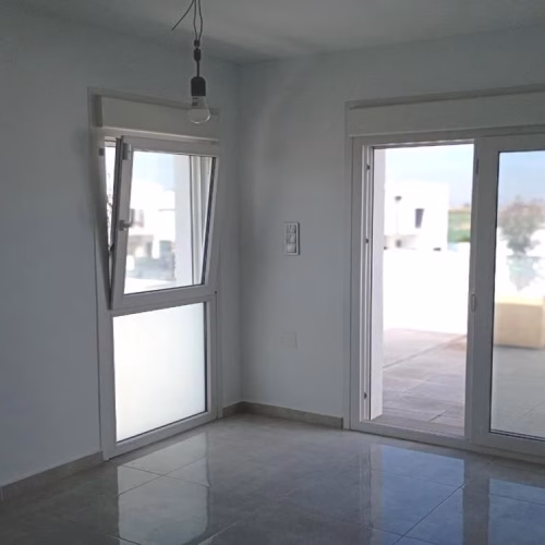 3 Bedrooms Modern Detached Villa with Pool, Off-Road Parking and Solarium_DAYA VIEJA