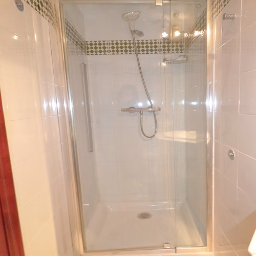 2 Bedrooms Apartment on 13th-Floor with comm. Pool and Sea Views Terrace, 250m to the Beach_TORREVIEJA