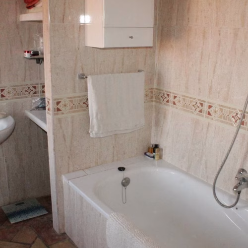 5 Bedrooms Country Retreat with Pool and Guest Accommodation on a 13.000m2 Plot_RASPAY_PINOSO