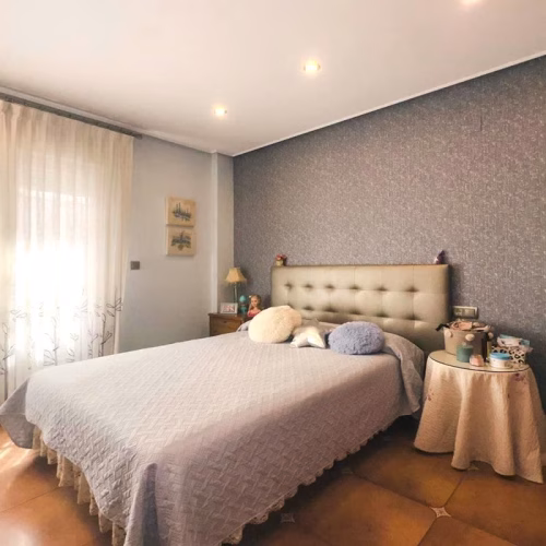 6 Bedrooms Town centre Villa with Garage, Courtyard, BBQ and Terrace_BIGASTRO