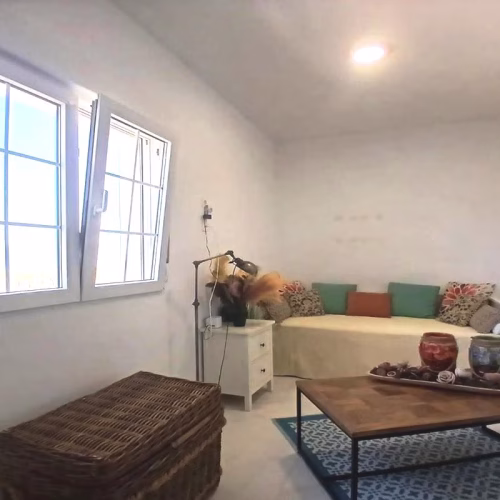 3 Bedrooms Modern Villa with 2 Bedrooms Guest House, Pool and Outside BBQ/Kitchen_SAX