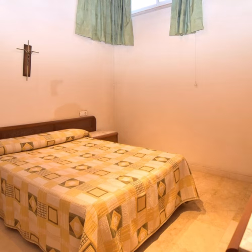 7 Bedrooms Executive Villa with Pool, 3-car Carport and converted Underbuild_ELCHE