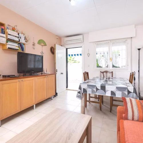 2 Bedrooms Semi-Detached Villa with comm. Pool, BBQ, Off-road Parking, close to all Amenities_LA FLORIDA, ORIHUELA COSTA
